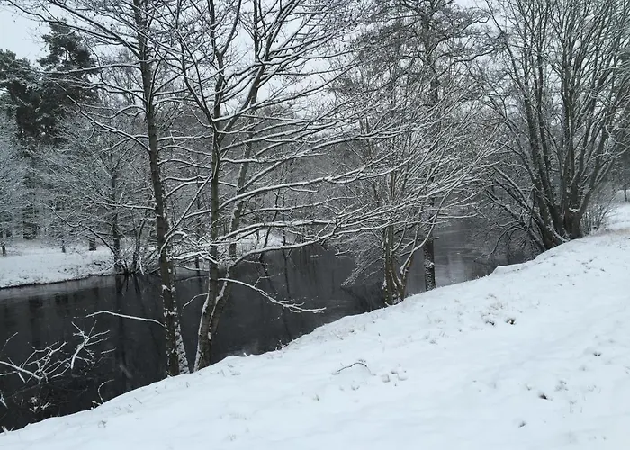 Rum Centralt I Vaernamo Naera Naturpark Apladalen